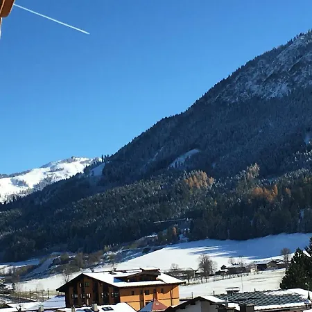 Christine * Brixen im Thale
